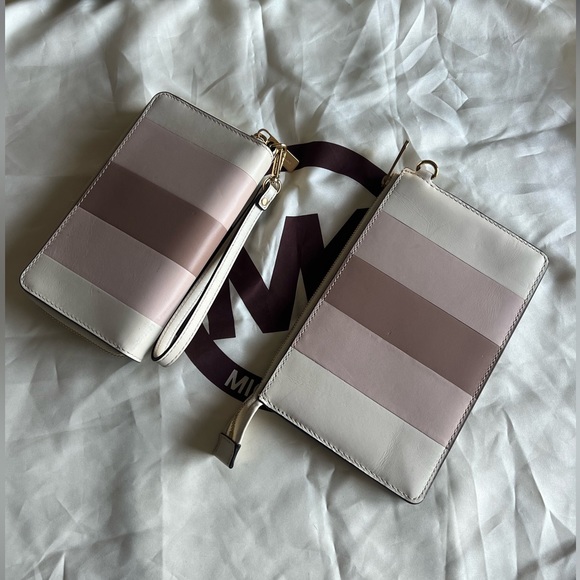 MK Wallet - Picture 11 of 11